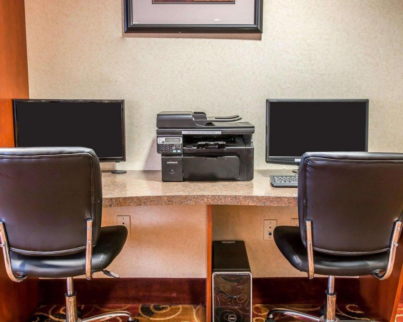 Quality Inn Near Interstate I94 ニュー・バッファロー エクステリア 写真
